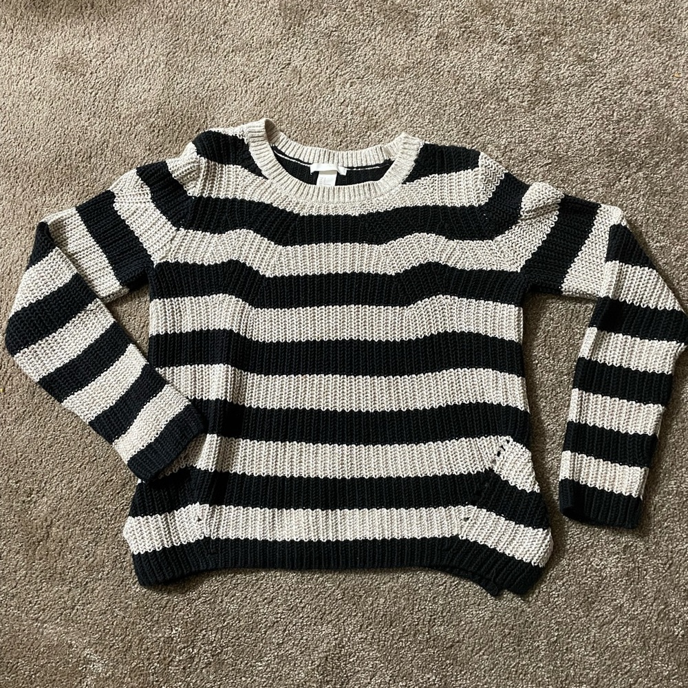 H&M Knitted cropped sweater size S